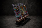 TCG Booster Pack Ständer – OneTouch Display, personalisierbar