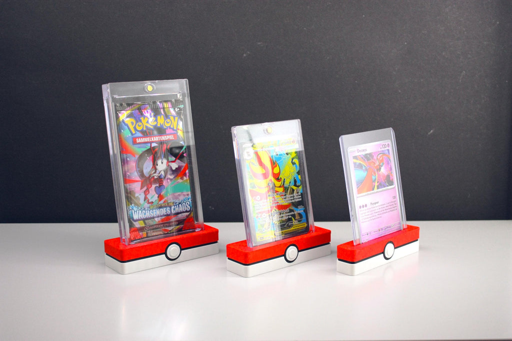 Pokeball Ständer für Sammelkarten – Toploader & One Touch