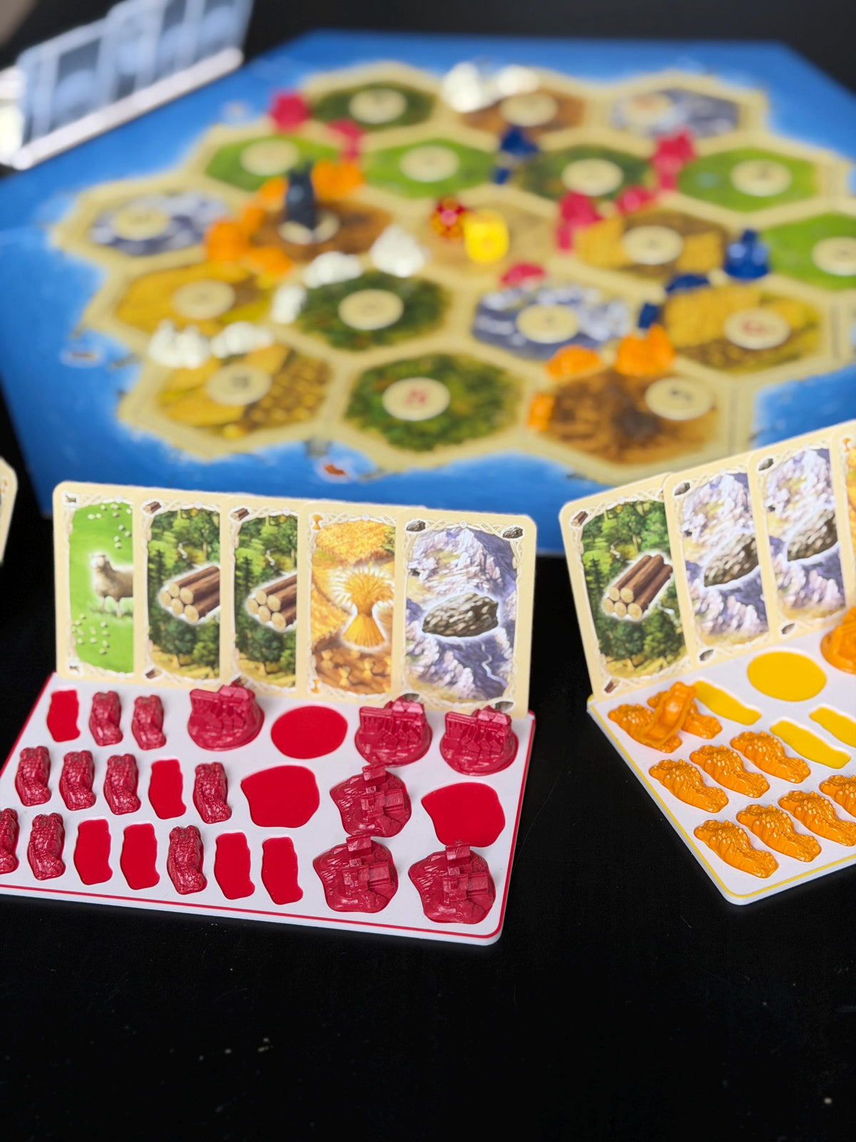 Catan Spielertableau – Kartenhalter & Figurenablage